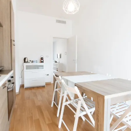 Redda Big House דירה *