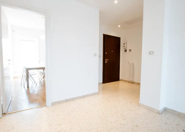 Redda Big House Apartment *