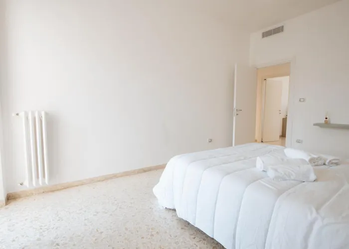 Redda Big House Apartment Bari